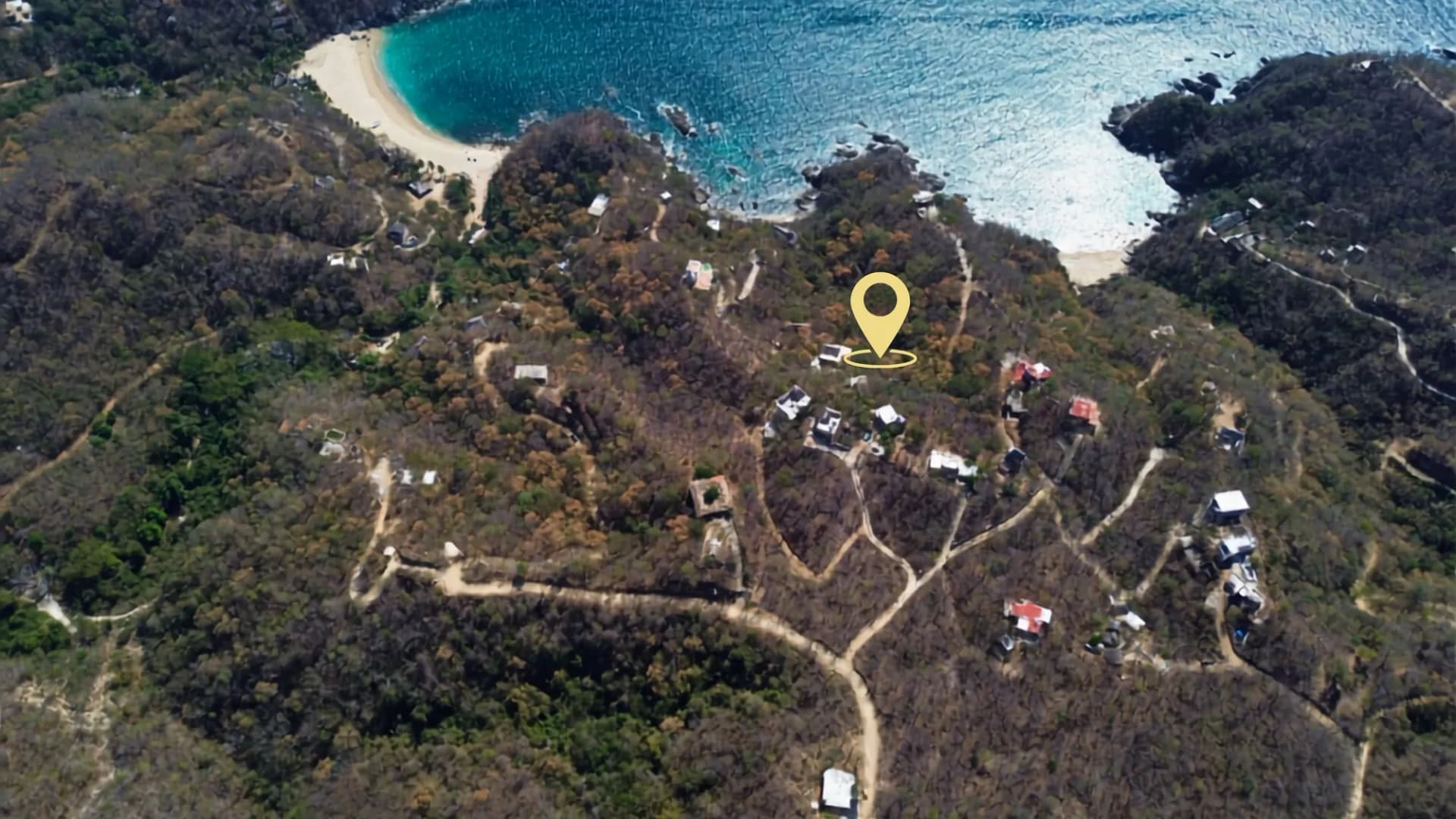 Spacious land with spectacular sea view - 5