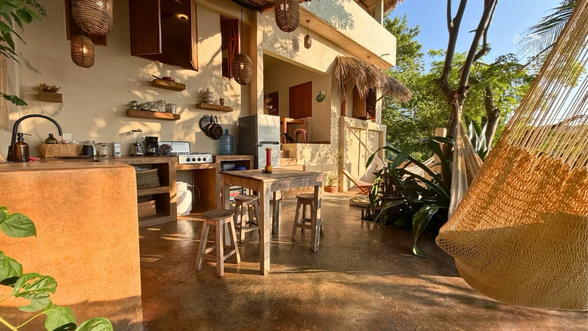 Multifamily Property with Panoramic Views in Col. Aeropuerto, Puerto Escondido - 4
