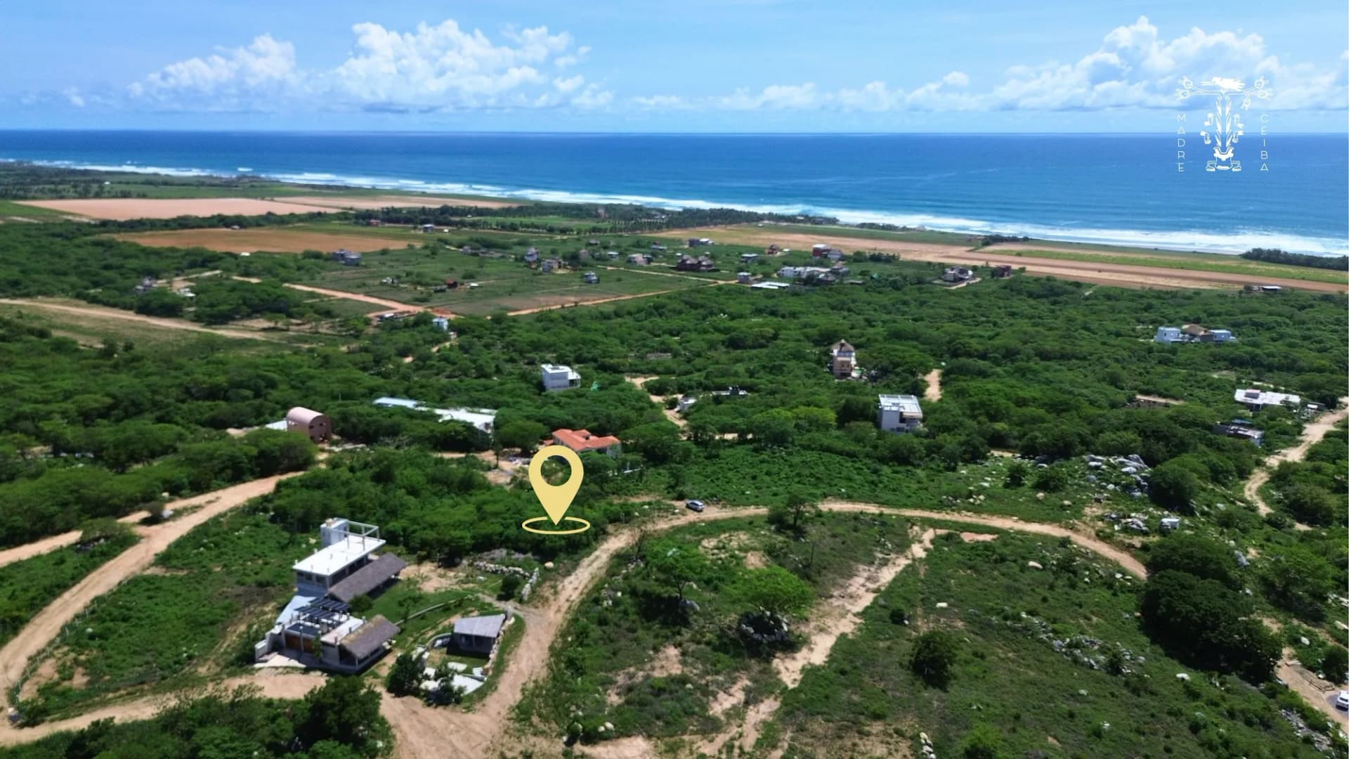 Amplio Terreno con vista al mar en playa Plataforma, Puerto Escondido