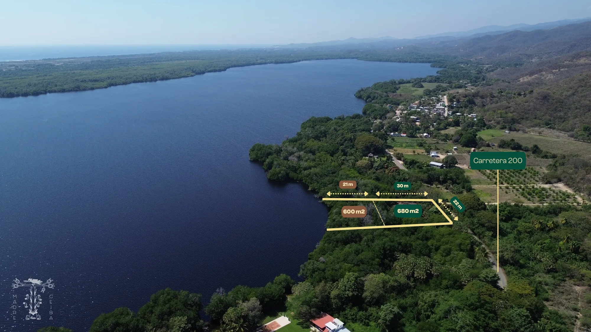 Terreno Laguna Manialtepec - 3