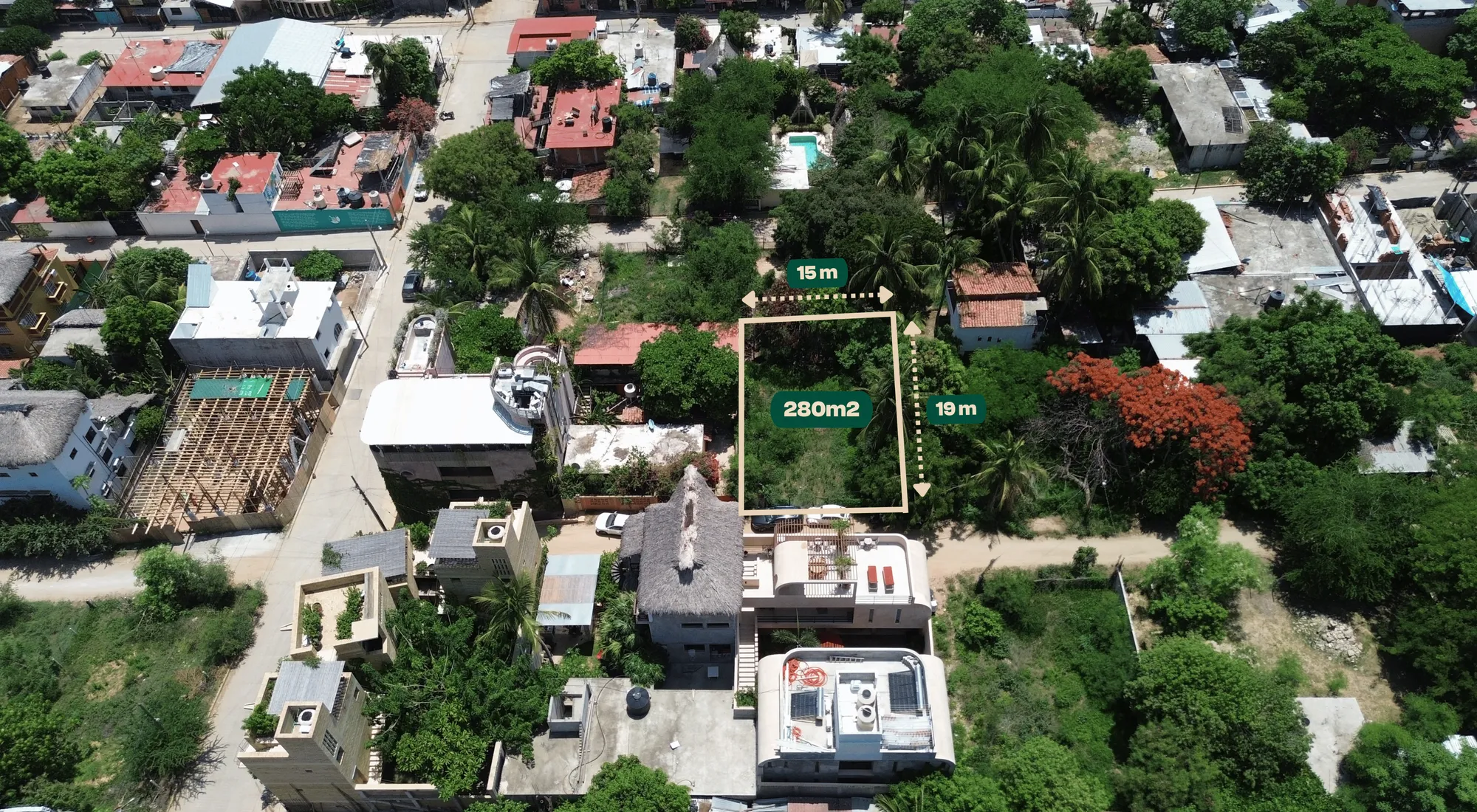 Terreno en PUNTA ZICATELA a 1 calle de av. principal - 4